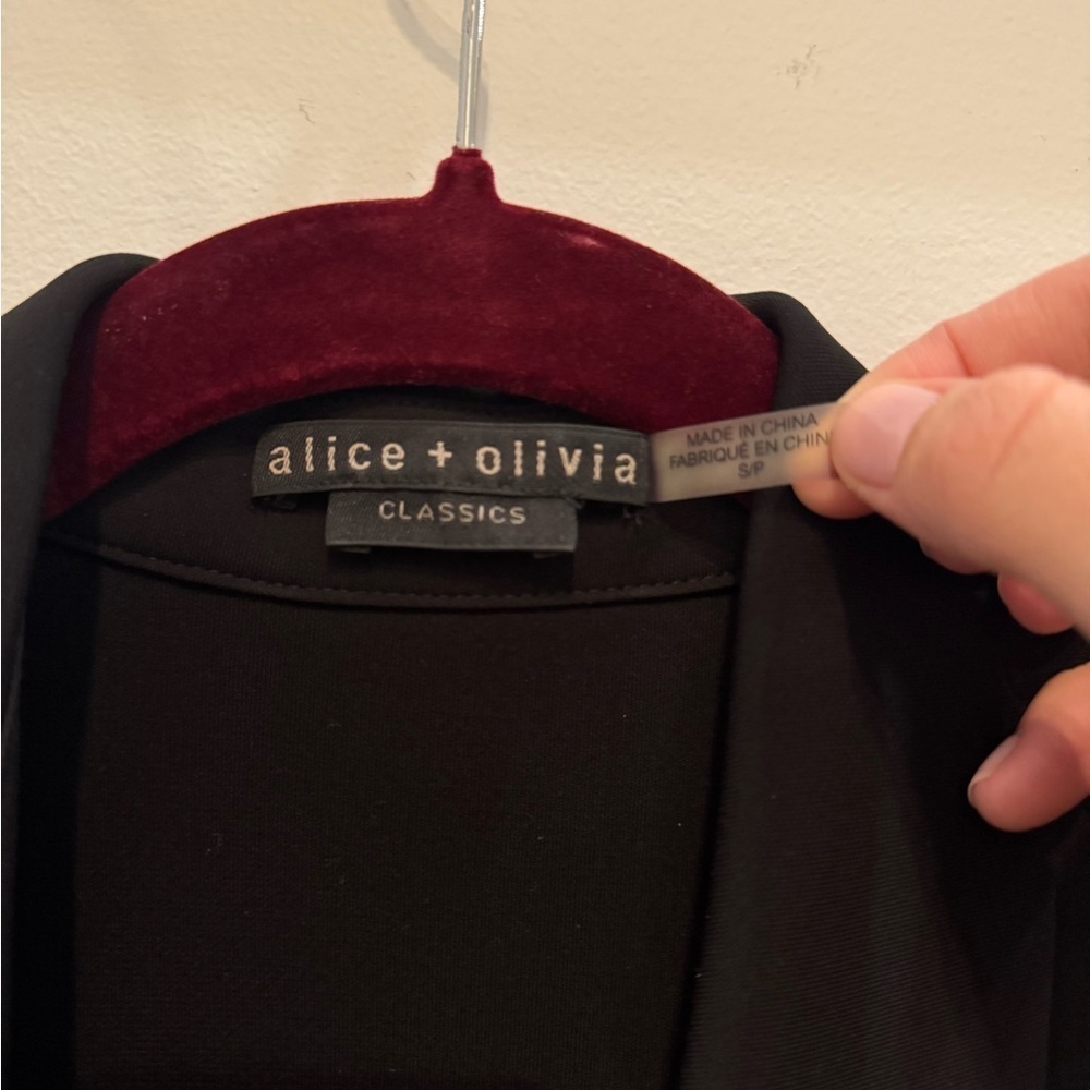 Alice + Olivia Classics Marsha Ruched Polo Collared Mini Dress - Picture 8 of 8